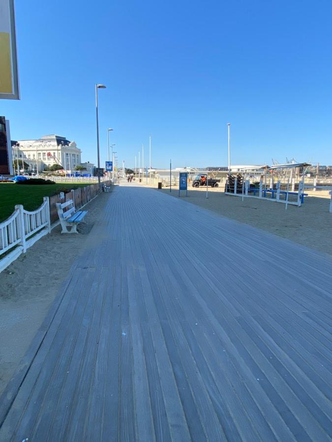 Le Petit Flaubert Trouville-sur-Mer Exterior foto